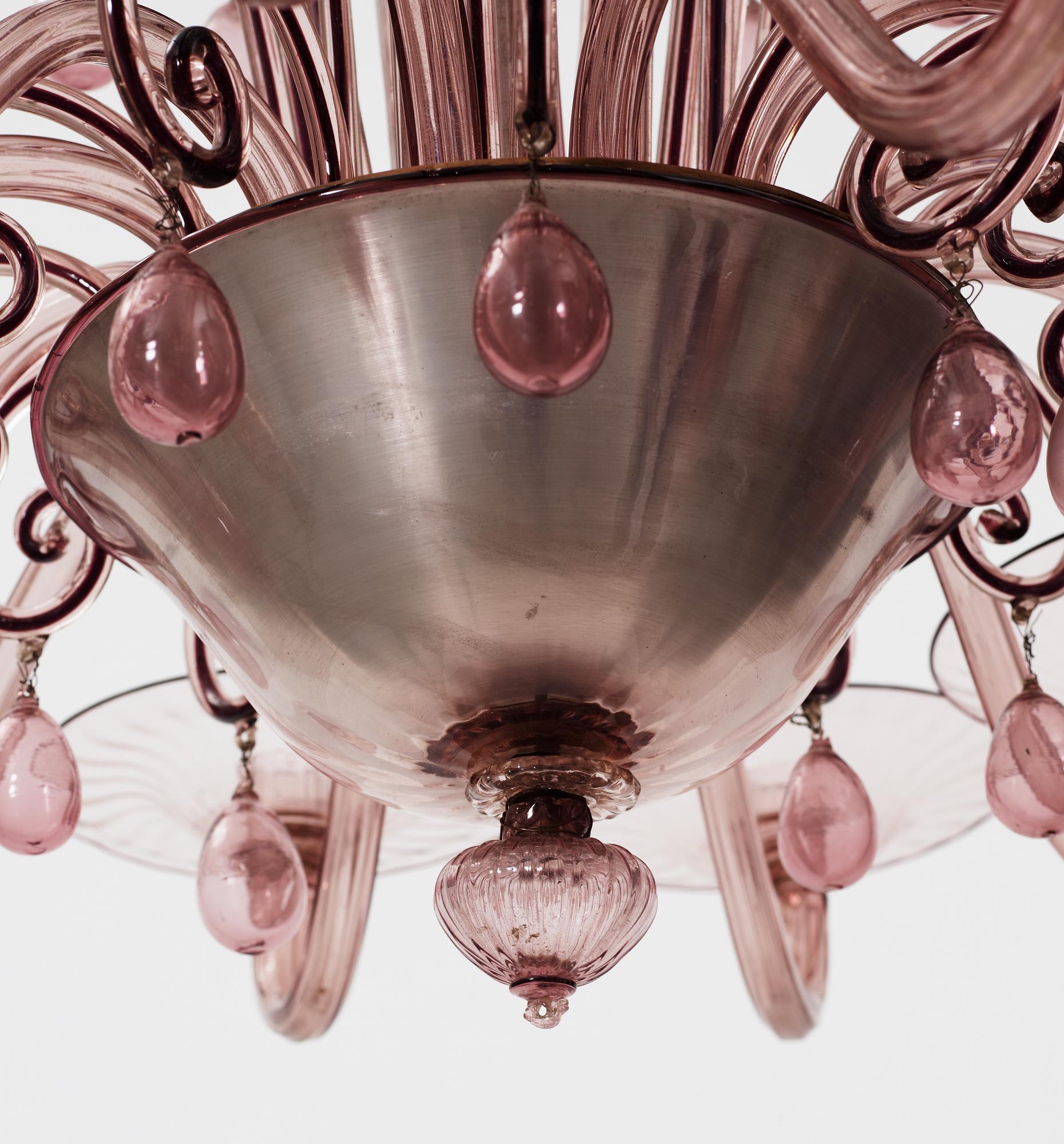 A 1930's Italian chandelier for twelve candles, attributed to Napoleone Martinuzzi, Venini, Murano, Italy 1930's.