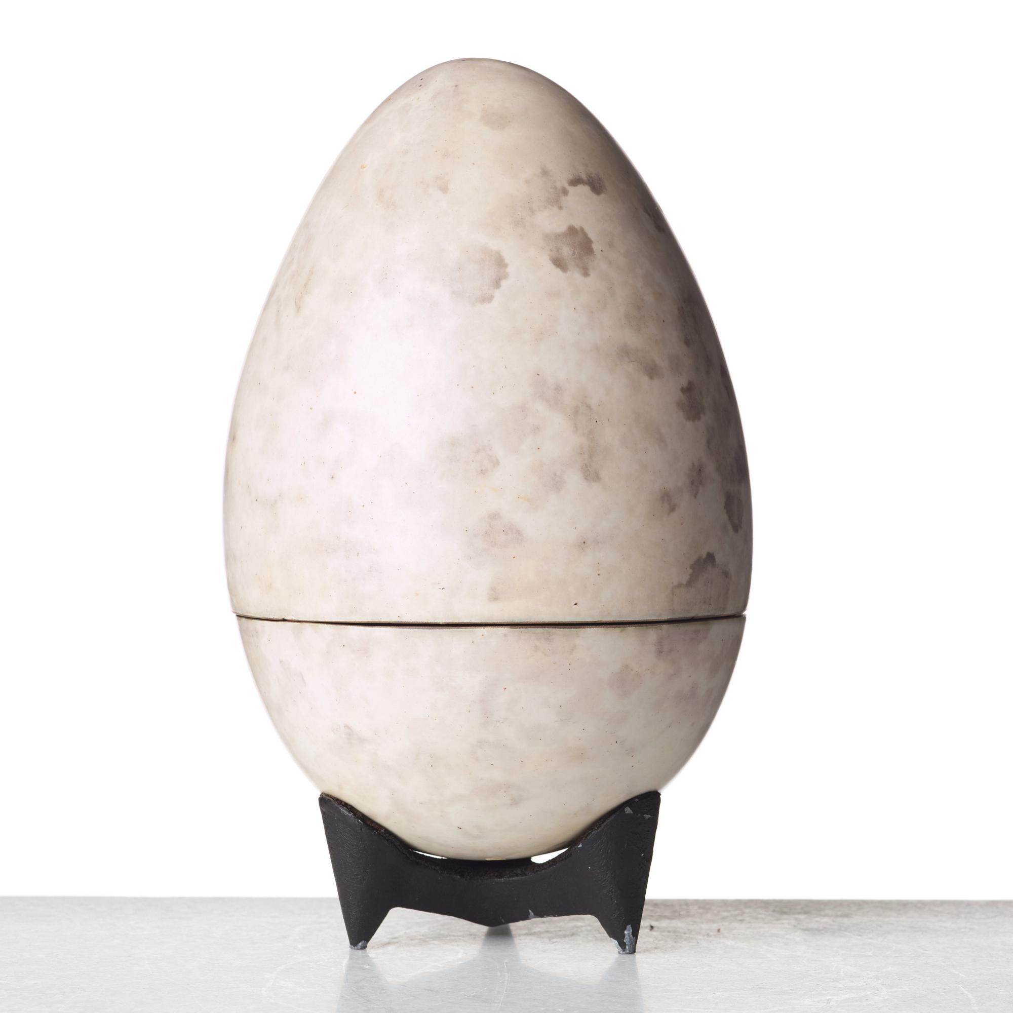 Hans Hedberg, skulptur, ägg, Biot, Frankrike.