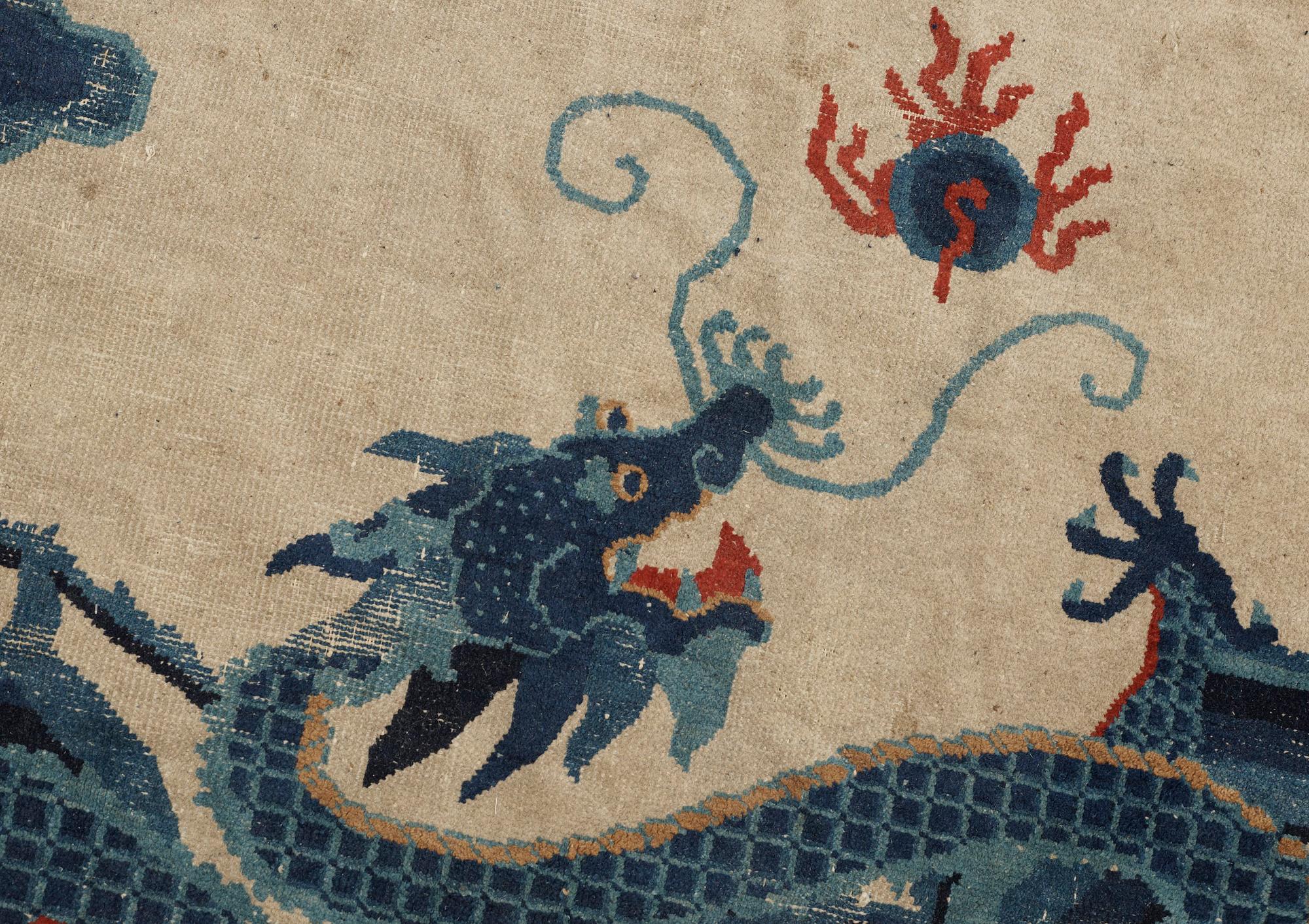 MATTA, Kina, semiantik/antik, ca 245 x 315.