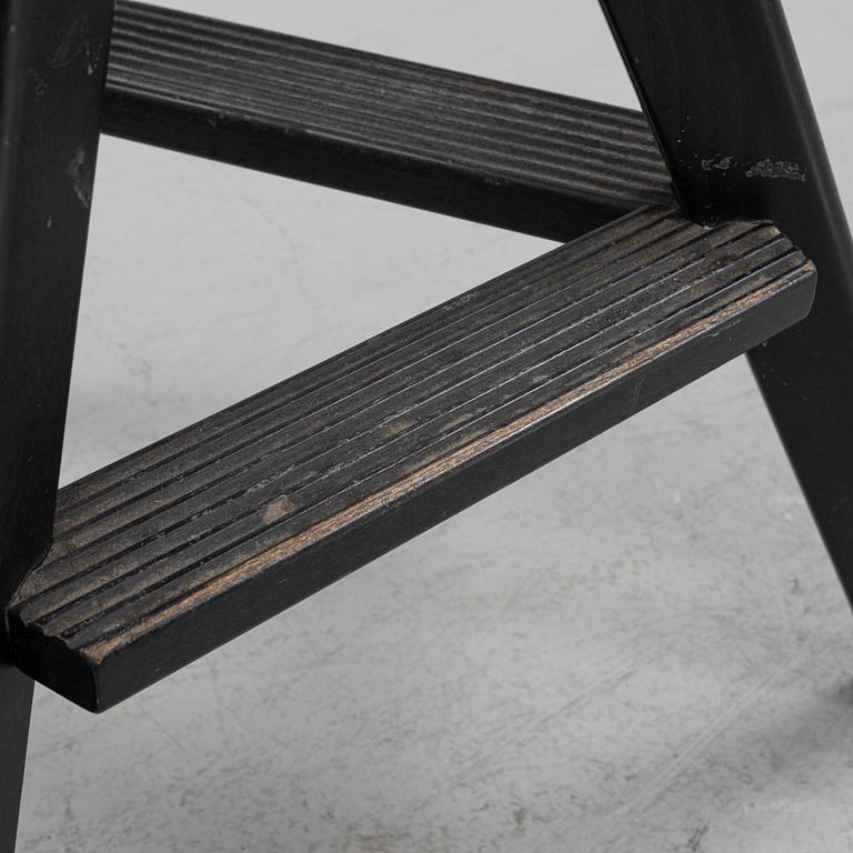 Konstantin Grcic, pallar, ett par, "Tom & Jerry, The Wild Bunch stool", Magis, formgiven 2012.