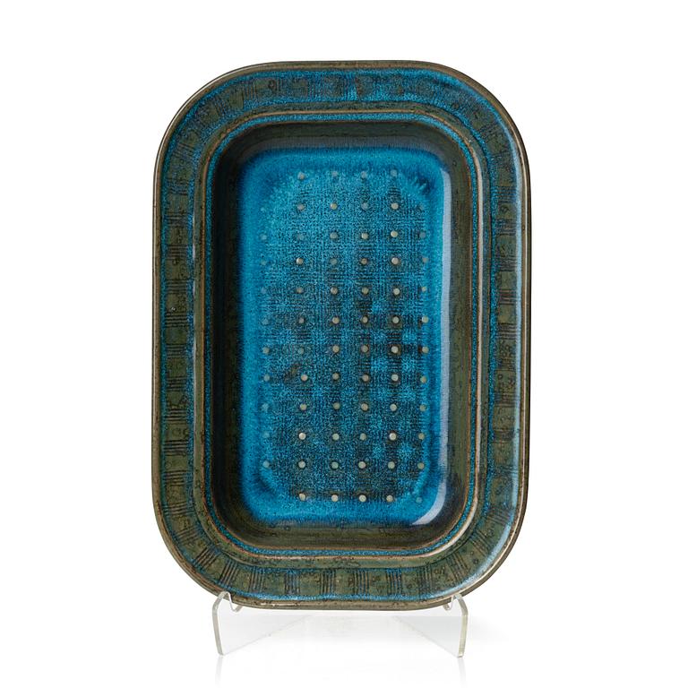 Wilhelm Kåge, a 'Farsta' stoneware dish, Gustavsberg studio, Sweden 1960.