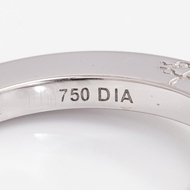 Efva Attling, ring, fasettslipad akvamarin, 18K vitguld.