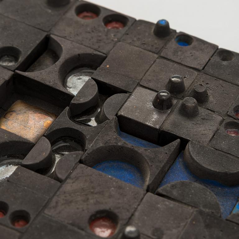 Rut Bryk, relief, keramik, signerad Rut Bryk.