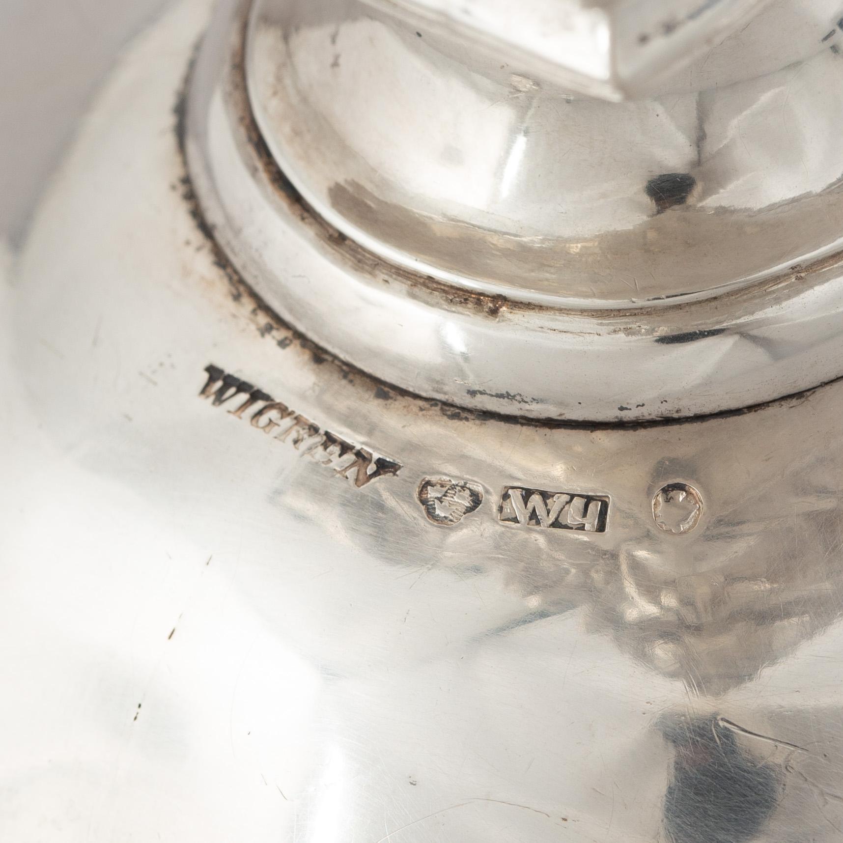 Petter Wigren, strösockerskålar med lock, ett par, silver, Malmö 1851.