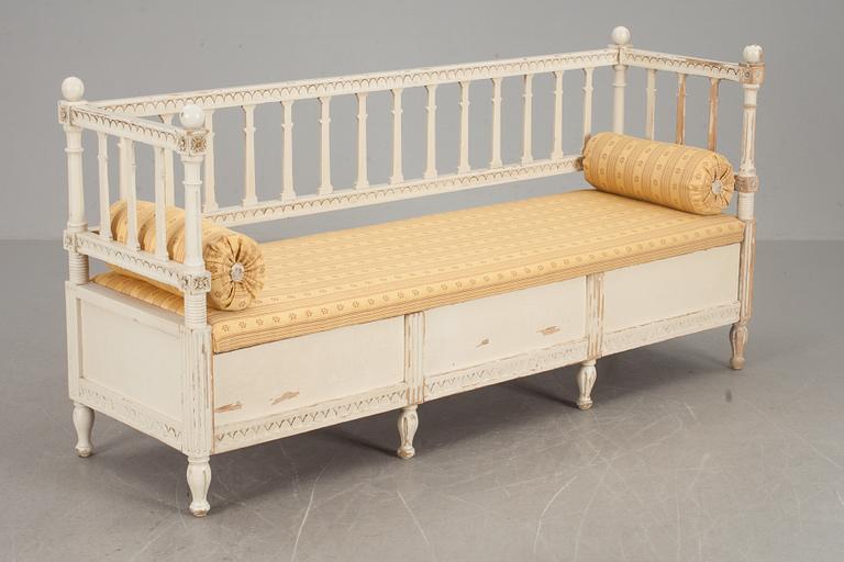SOFFA, gustaviansk stil, 1800-tal.