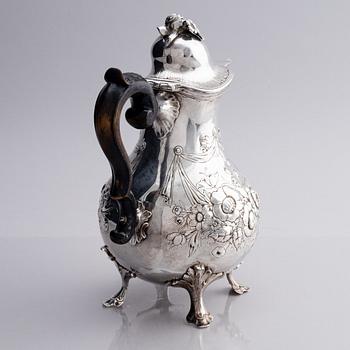 A Swedish 18th century silver coffee-pot, mark of Stephan Halling, Örebro 1778.