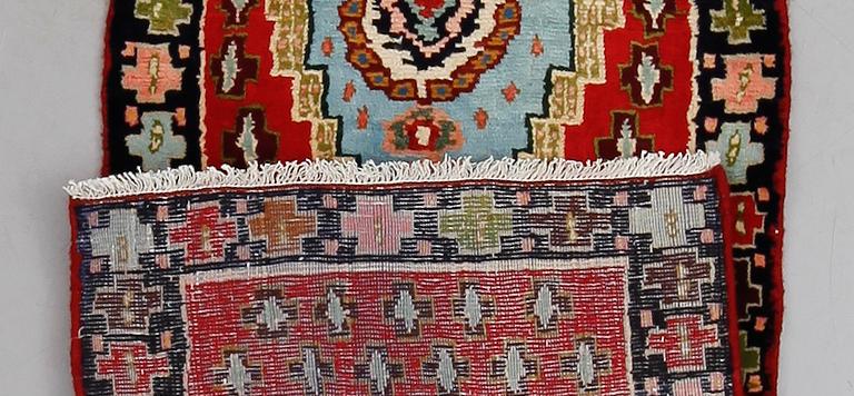 MATTA, Hamadan, ca 188 x 73 cm.