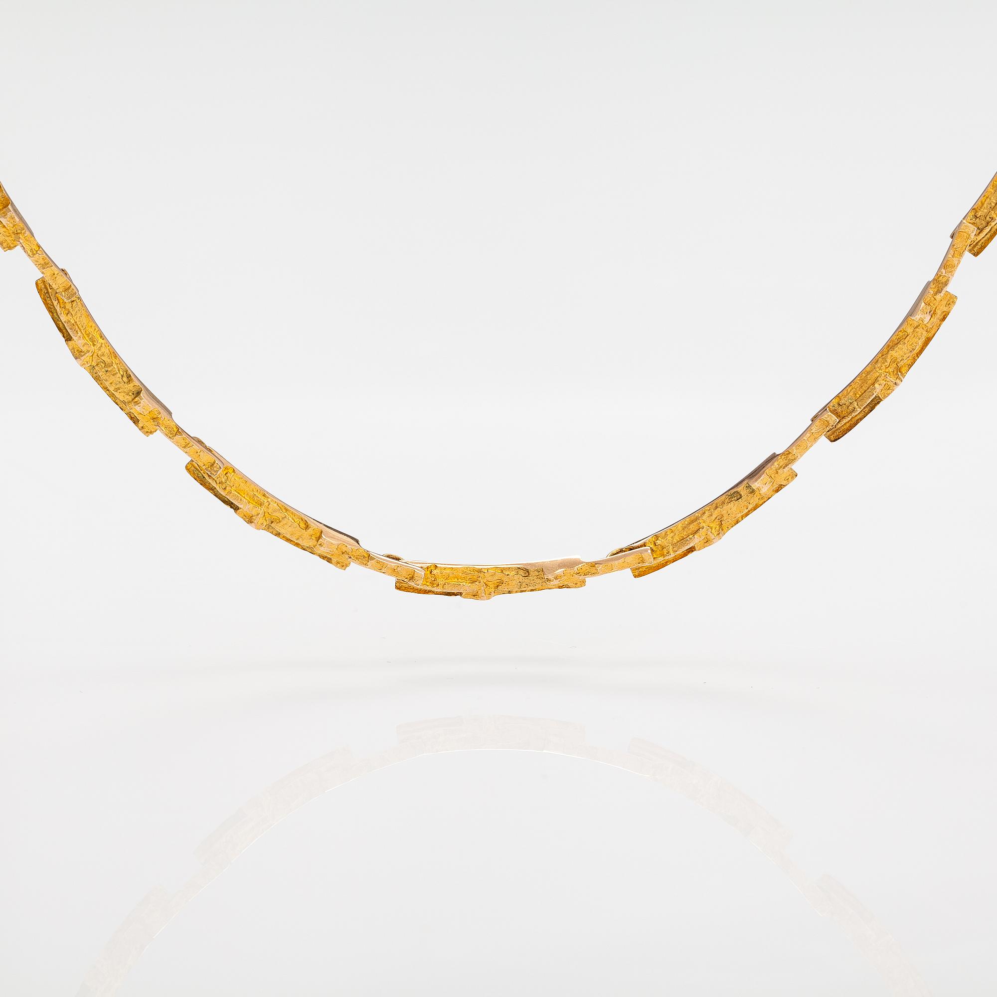 Björn Weckström, "Tundra", a 14K gold necklace . Lapponia 1973.