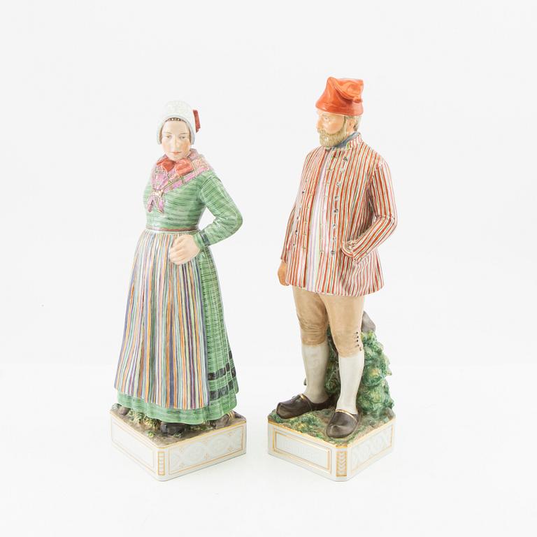 Carl Martin-Hansen, figuriner 2 st. Royal Copenhagen, porslin.