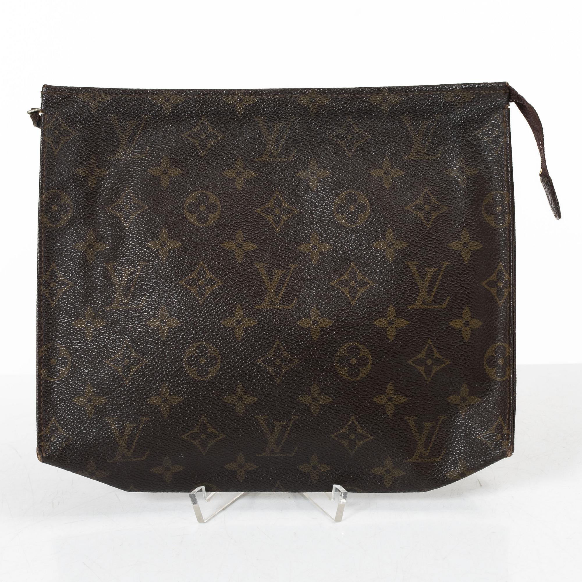 Louis Vuitton, toiletry bag, "Toiletry Pouch 26", vintage.