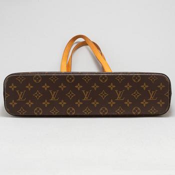 LOUIS VUITTON, a monogram canvas 'Luco' bag.