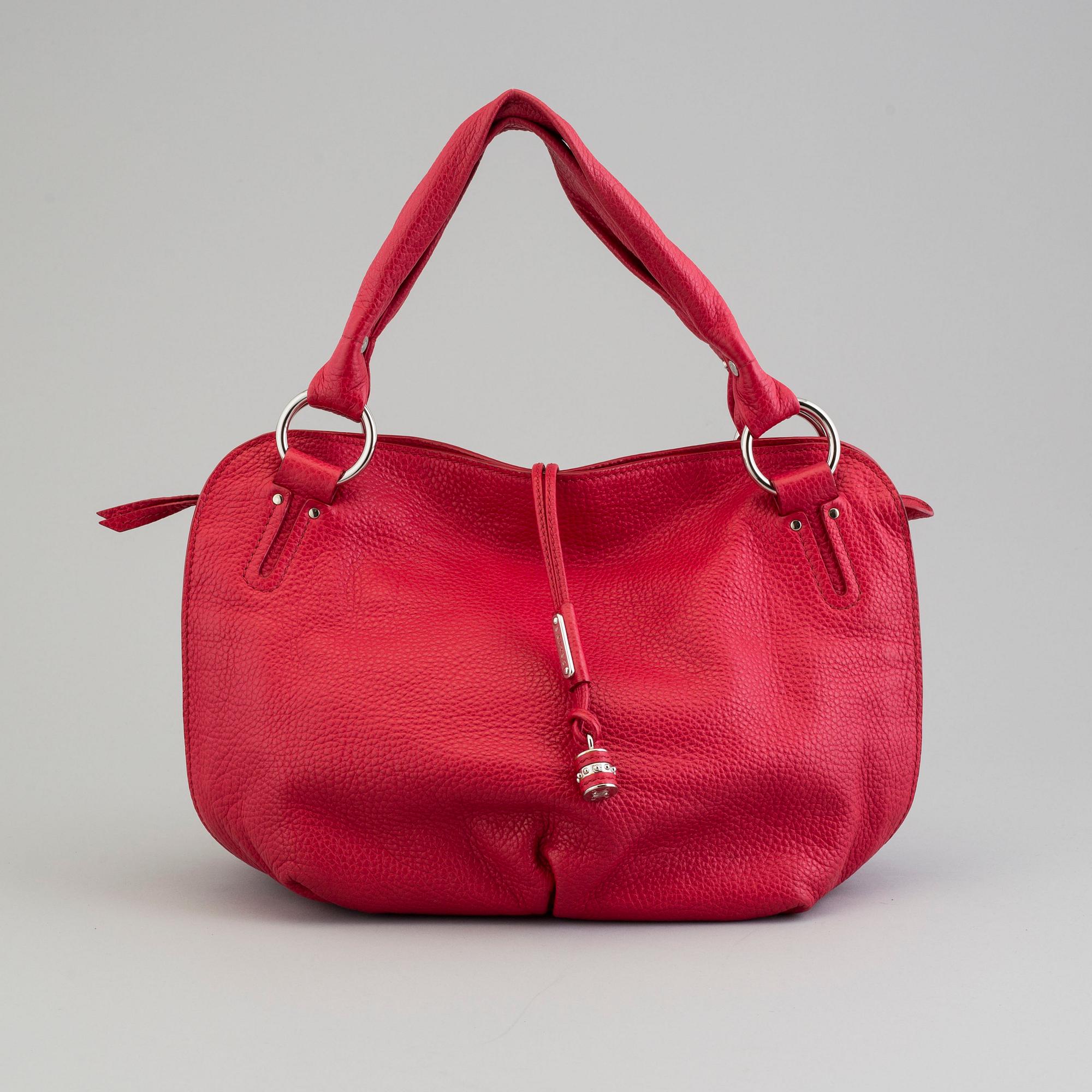 A bag by Céline, "Hobo Bittersweet".