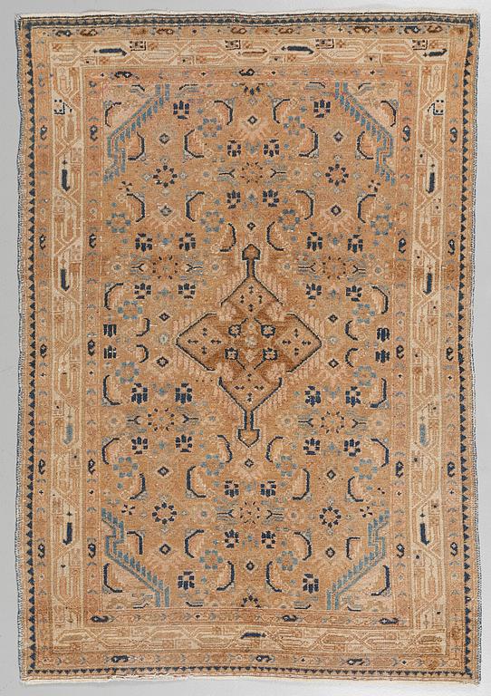 MATTA, trol Azerbadjan, semiantik, ca 164x111 cm.