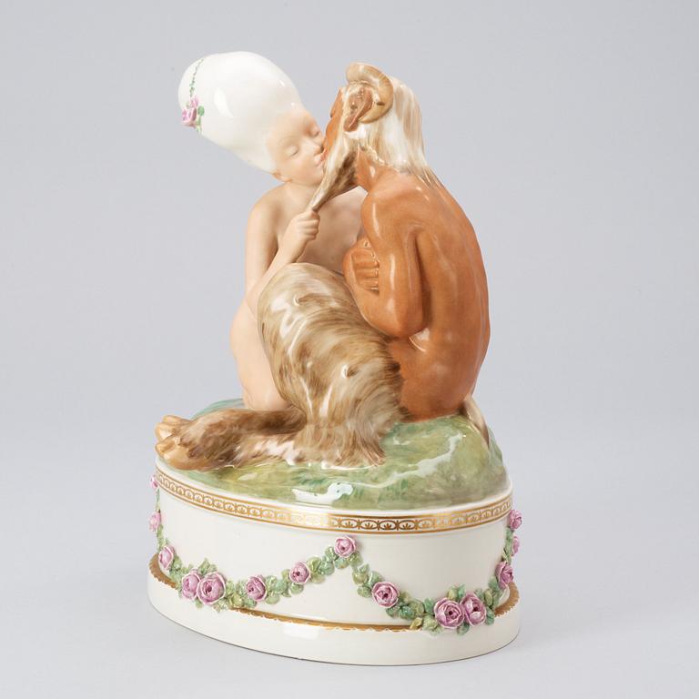 A Gerhard Henning porcelain figure by Royal Copenhagen, Denmark 1920.