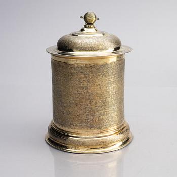 A German 17th century gilt-silver tankard, mark of Elias I Schifflen, Augsburg circa 1670.