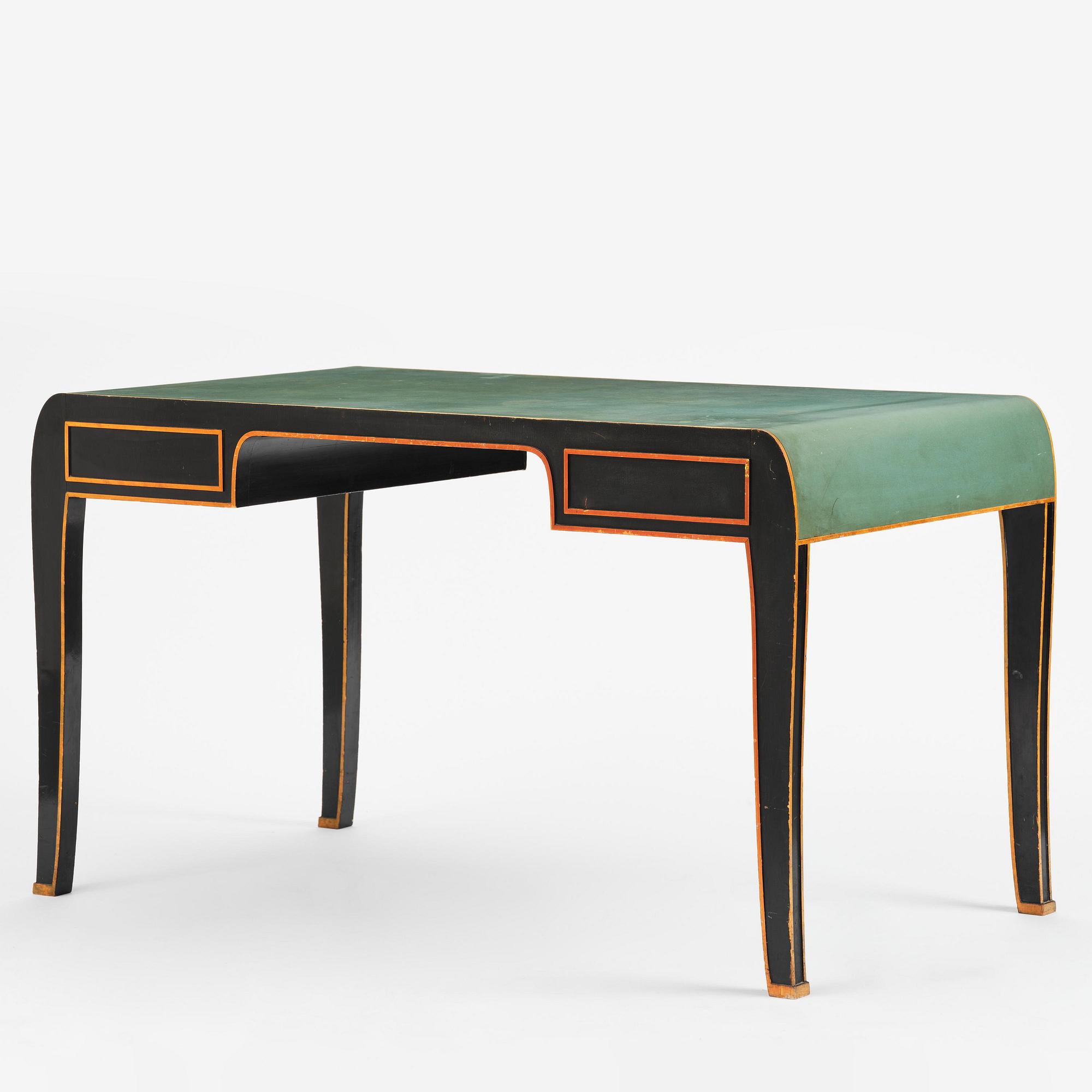 Carl Hörvik, a Swedish Grace desk, Nordiska Kompaniet, for Les Arts Décoratifs Suédois, Paris, 1928.