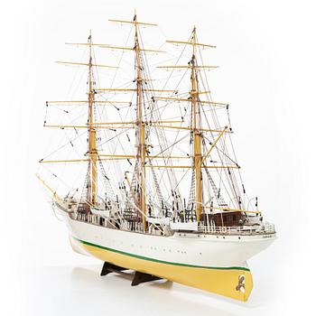 Ship model, second half of the 20th century. The training ship “Danmark”, Billing Boats.