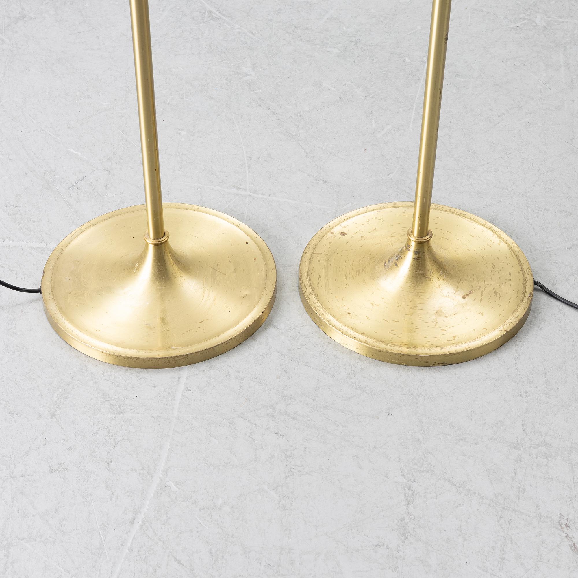 Golvlampor, ett par, Le Klint, Danmark, 2000-tal.