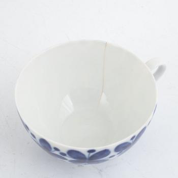 Marianne Westman, ten porcelain "Mon Amie" tea cups with saucers, Rörstrand, Sweden.