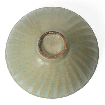 A celadon glazed bowl, Ming dynasty (1368-1644).