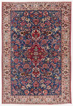 A Najafabad carpet, c. 293 x 202 cm.