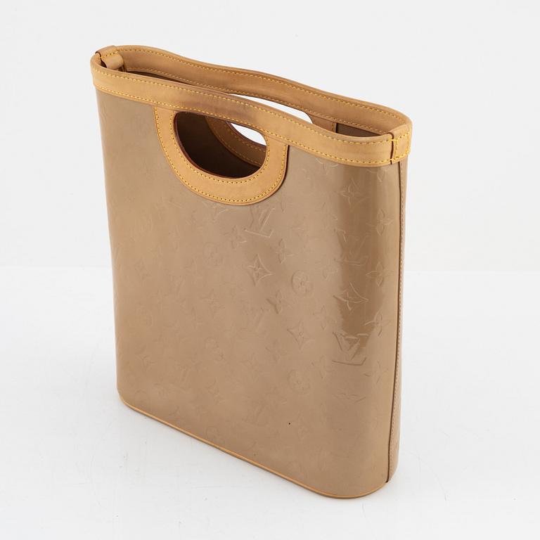 Louis Vuitton, "Vernis Stillwood Vertical tote".