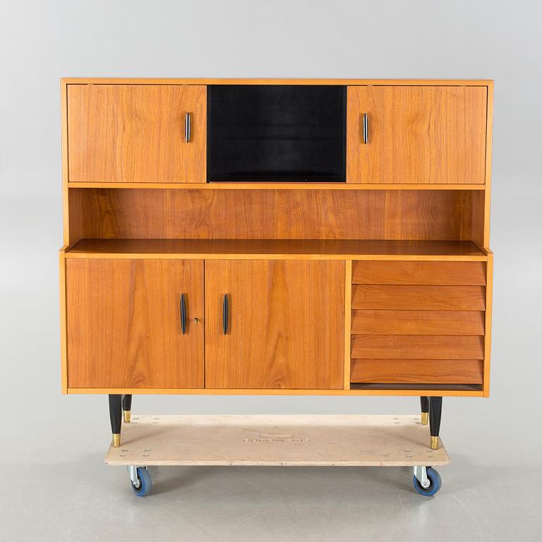 A 1950/60s cabinet.