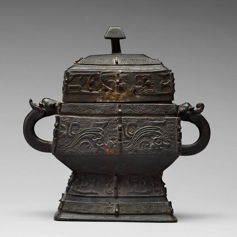 An archaistic bronze vessel, Ming dynasty or older.