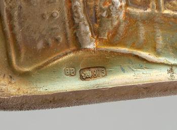 CIGARETTEUTI, silver, Bernhard Bergholtz Riga Lettland, 1920-tal. Total vikt ca 178 gram.