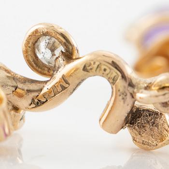 Earrings, Mandelstam, 18K gold with cabochon-cut amethysts, drop-cut amethysts, and brilliant-cut diamonds.