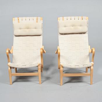 FÅTÖLJER, ett par, "Miranda", Bruno Mathsson, Bruno Mathsson International, Värnamo, 2000-tal.