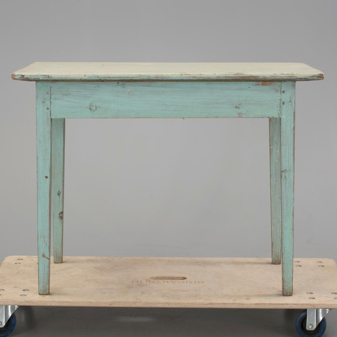 BORD, gustaviansk stil, 1900-talets början.