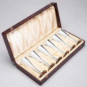 BÄGARE, 12 st, silver, svenska stämplar, 1930-tal. Tot vikt ca 720 g.