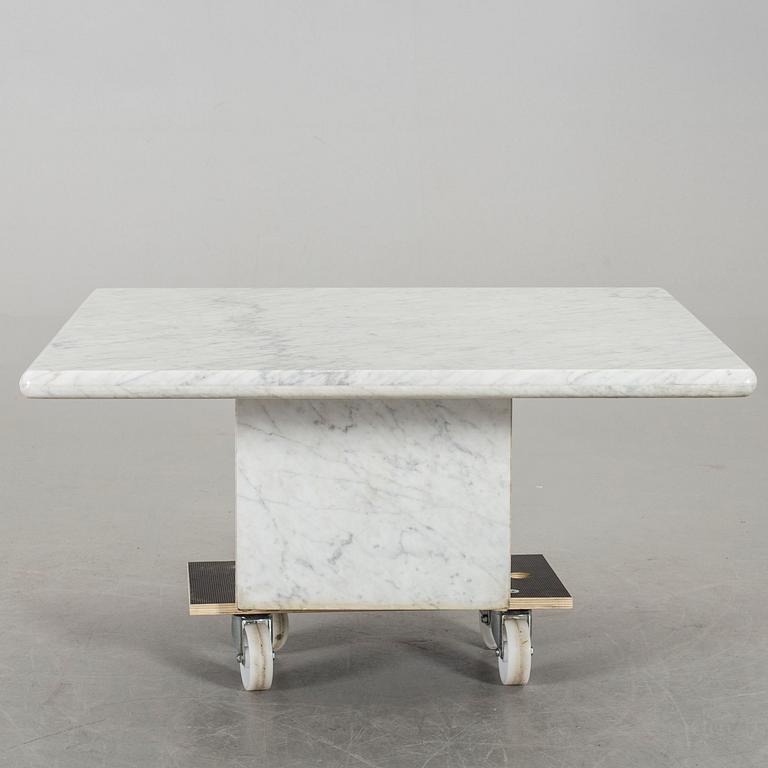 A MARBLE SOFA TABLE.