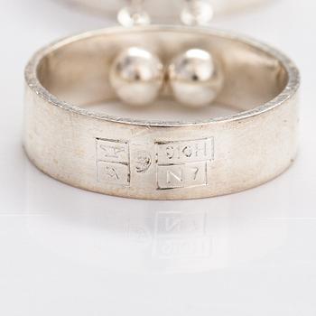 Elis Kauppi, A silver necklace. Kupittaan kulta, Turku 1966.