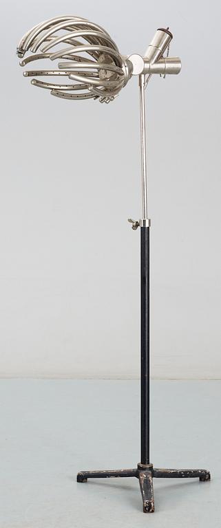 HÅRTORK, W. M. Ackermann, 1930-tal.