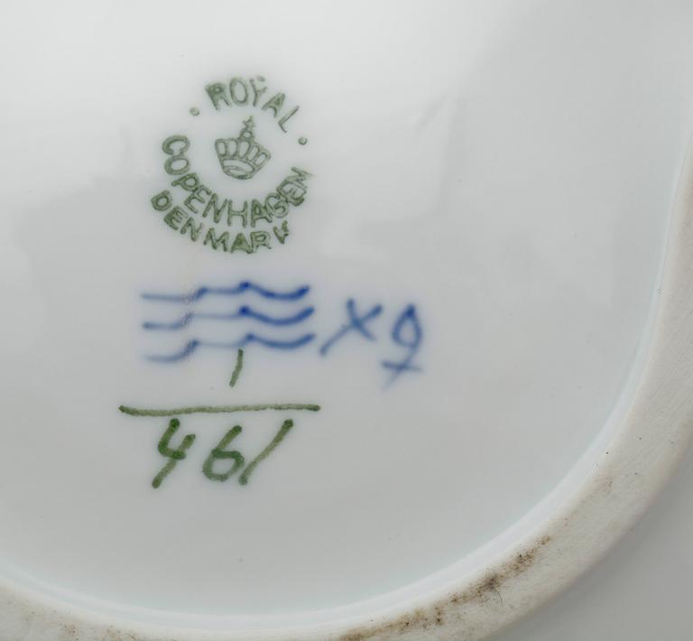 KAFFESERVIS, 36 delar, "Musselmalet", Royal Copenhagen.