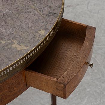 Salongsbord, gustaviansk stil, sent 1800-tal.