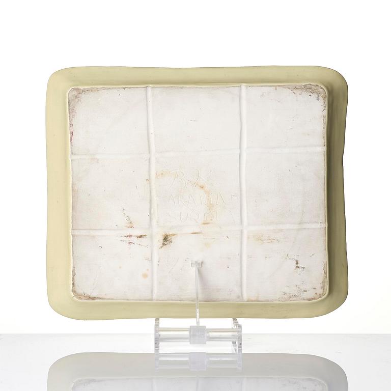 Birger Kaipiainen, a stoneware tray, Arabia, Finland 1943.