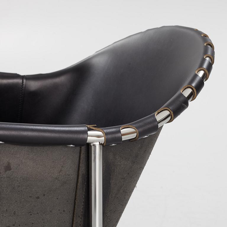 Mats Theselius, a 'Bruno' a pair of lounge chair from Källemo.