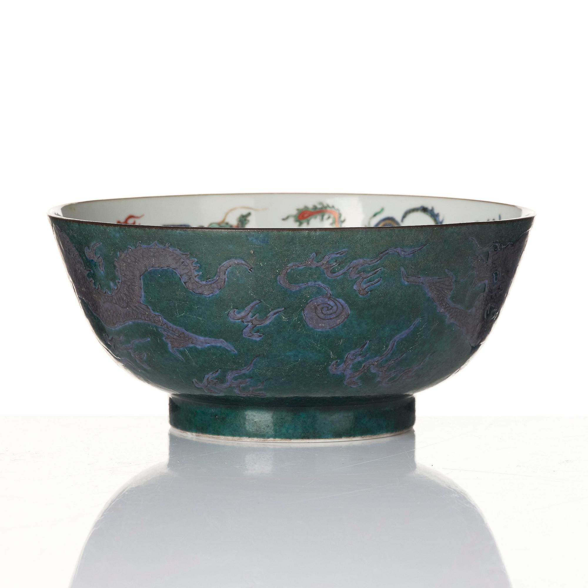 Skål, porslin. Qingdynastin, Kangxi (1662-1722).