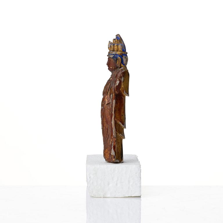 A wooden sculture of a buddhisattva, Qing dynasty.