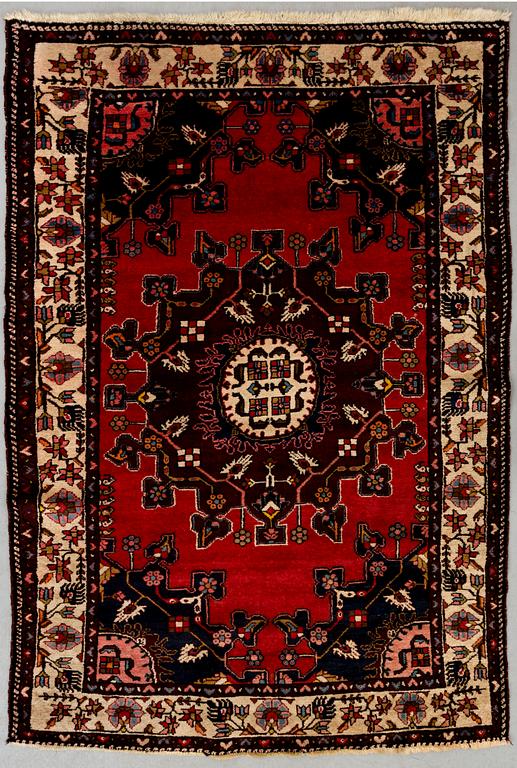 MATTA, old, Hamadan, ca 191 x 132 cm.