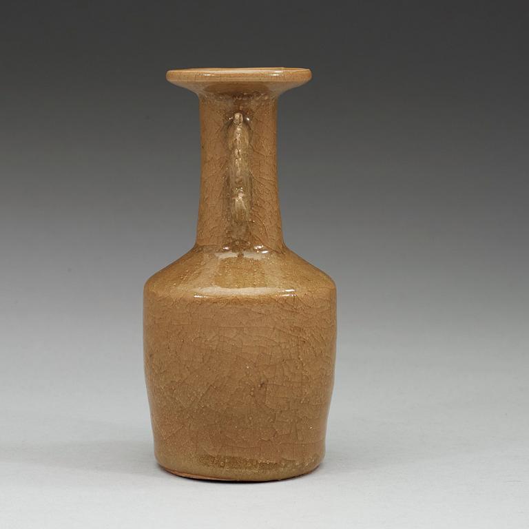 A celadon glazed vase, Song Dynasty (960-1279).