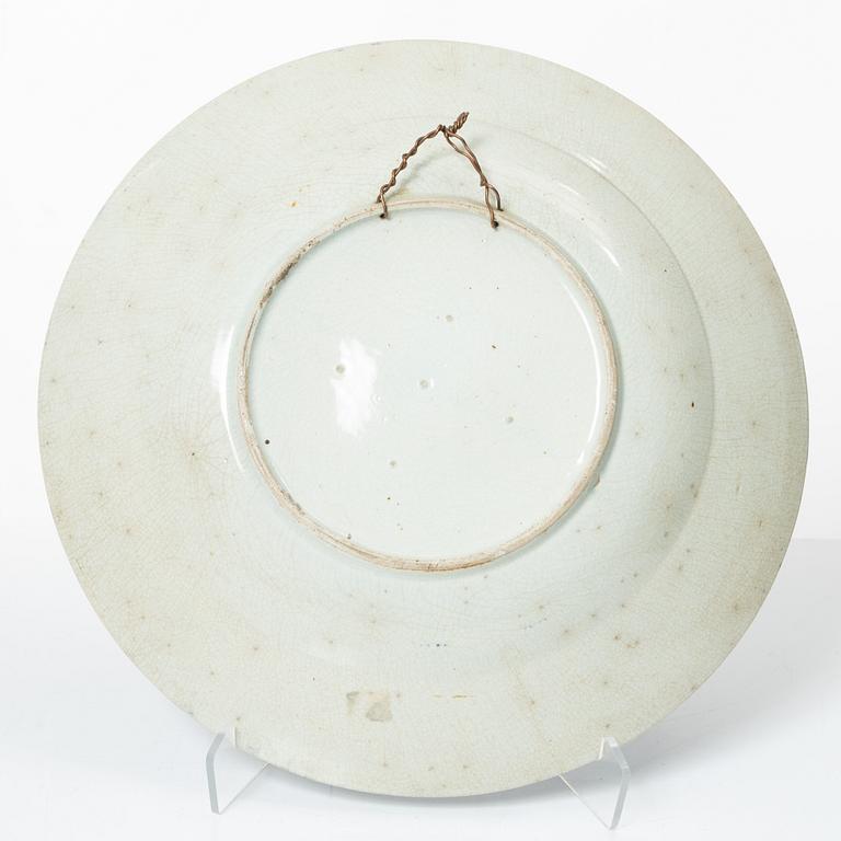 Fat, porslin. Japan, Edo perioden.