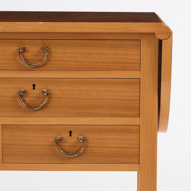 Josef Frank, a burled wood top sideboard, Svenskt Tenn Sweden, probably 1940s-1950s.