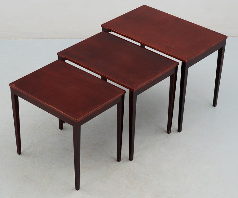 SATSBORD, 3 delar, 1900-talets andra hälft.