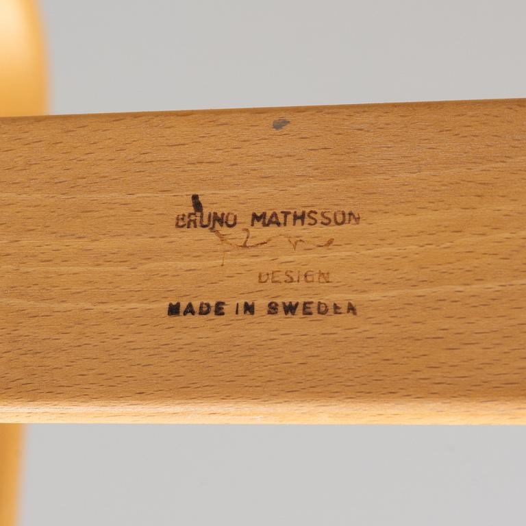 Bruno Mathsson, fåtölj, "Eva hög", Firma Karl Mathsson, Värnamo, 1972.