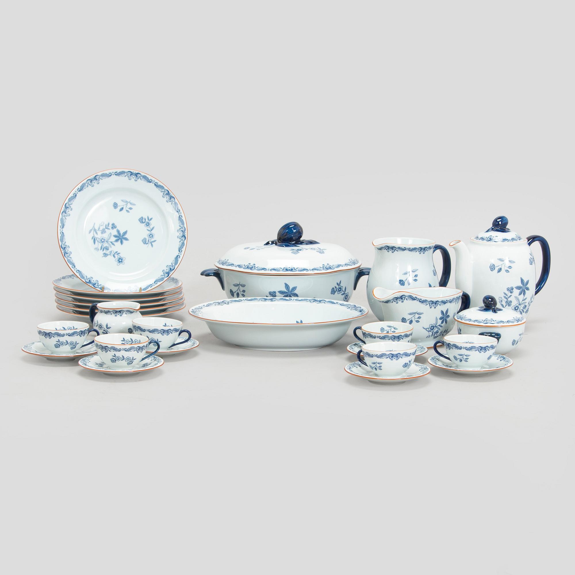 A 19-piece 'Ostindia' tableware set, Rörstrand, Sweden.