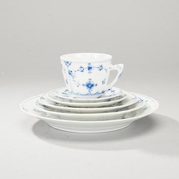 SERVISDELAR, 52 delar, porslin, Bing & Gröndahl, Royal Copenhagen 1900-tal.